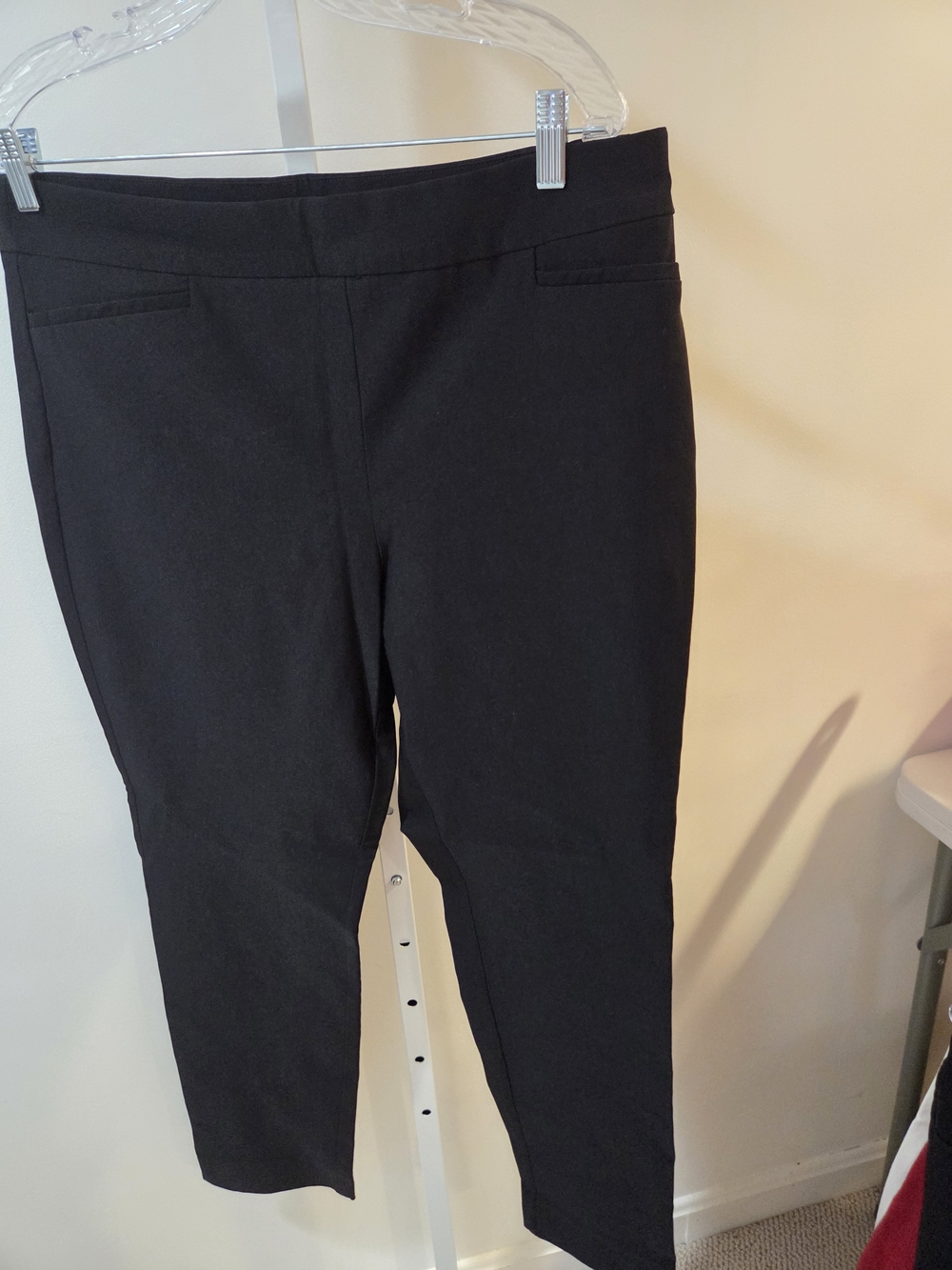 Chico's Black Ponte Ankle Pants
